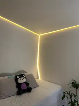 AmmyCollinsW online show from March 2026 09:22:01 PM