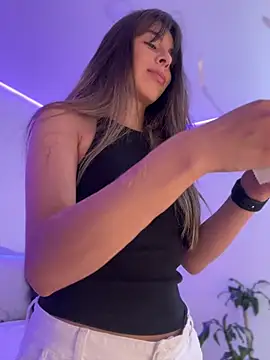 AmmyCollinsW online show from March 2026 06:47:01 PM