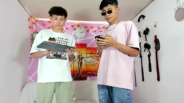 Snapshot of Fresahot2005 chatting on February 2025 07:16:02 PM Fresahot2005 online show from February 2025 07:16:02 PM