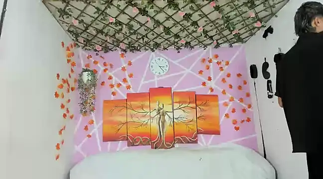 Snapshot of Fresahot2005 chatting on March 2025 08:27:01 PM Fresahot2005 online show from March 2025 08:27:01 PM