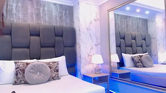 SophieWolkman online show from March 2026 12:06:02 PM