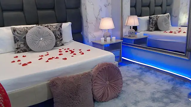 SophieWolkman online show from February 2026 12:05:01 PM