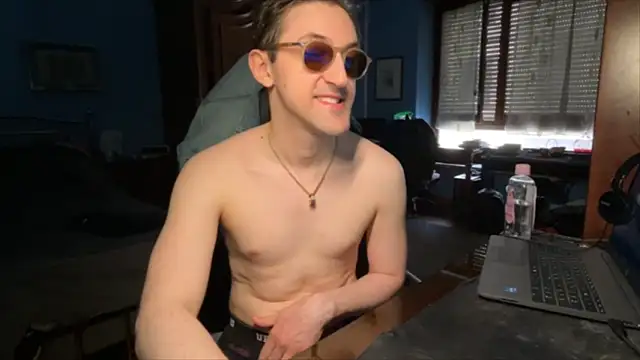 Stefisexy91 online show from April 2026 04:02:01 PM