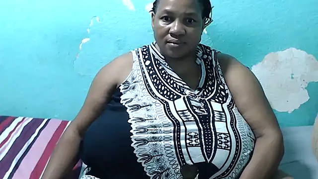 Bustyslave48 online show from February 2025 08:26:01 PM