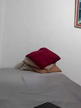 Snapshot of Bustyslave48 chatting on October 2025 11:53:01 AM Bustyslave48 online show from October 2025 11:53:01 AM