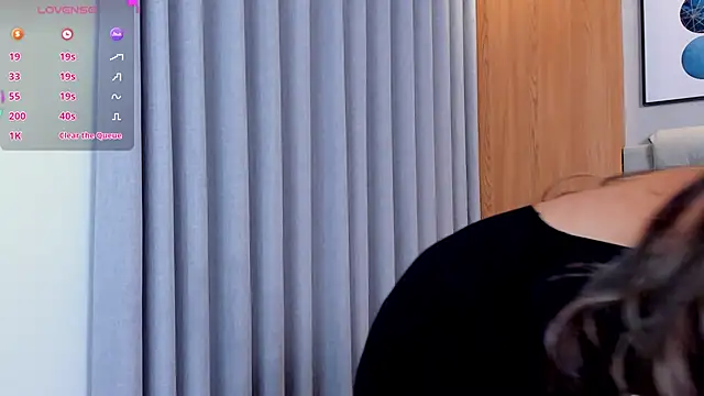 lennabell online show from December 2025 03:54:01 PM