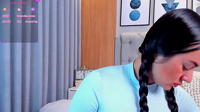 lennabell online show from November 2025 04:33:02 PM