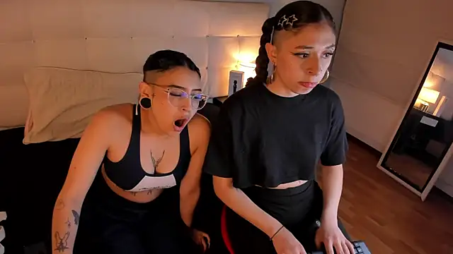 Cintya Kros online show from January 2025 04:55:01 AM