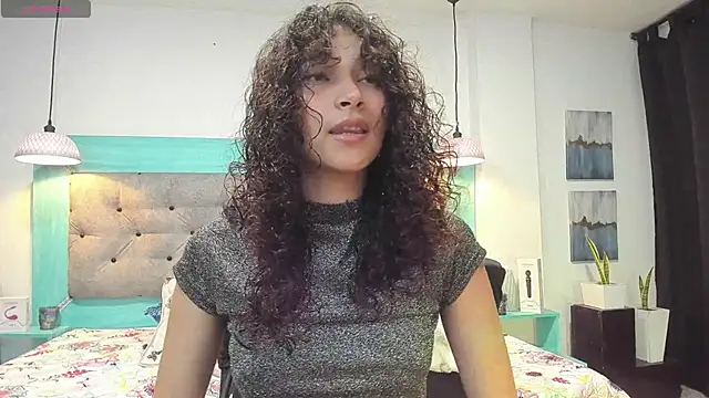 Snapshot of sexgalatic_69 chatting on December 2024 10:57:02 PM sexgalatic 69 online show from December 2024 10:57:02 PM