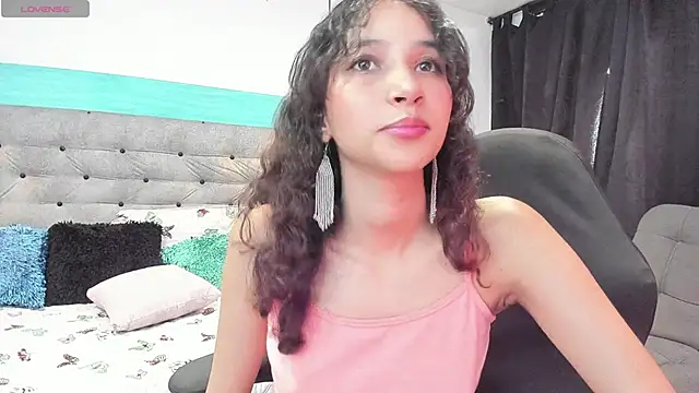 Snapshot of sexgalatic_69 chatting on December 2024 06:20:02 PM sexgalatic 69 online show from December 2024 06:20:02 PM