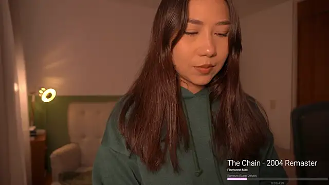 Aimilayne online show from February 2026 04:37:01 PM