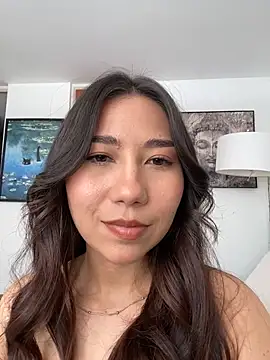 Snapshot of Aimilayne chatting on May 2026 05:27:02 PM Aimilayne online show from May 2026 05:27:02 PM