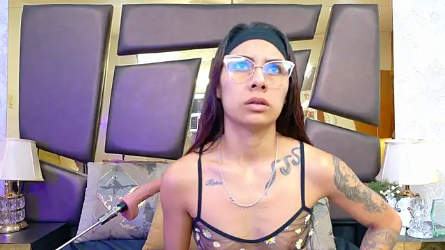 NicoleEsposito online show from January 2026 12:43:02 PM