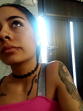 NicoleEsposito online show from April 2026 12:22:01 PM