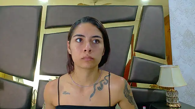 NicoleEsposito online show from October 2025 12:58:02 PM