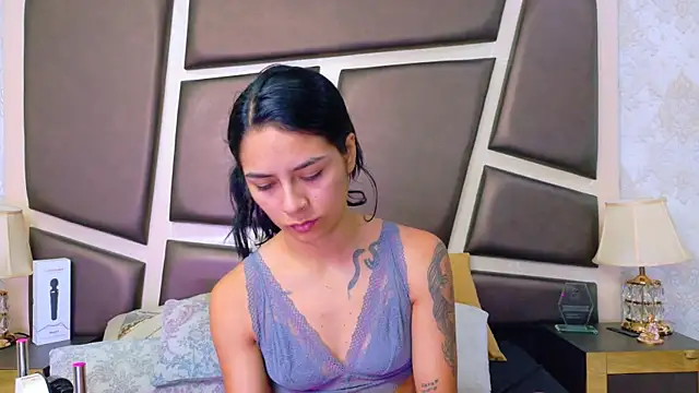 Snapshot of NicoleEsposito chatting on July 2026 12:56:01 PM NicoleEsposito online show from July 2026 12:56:01 PM