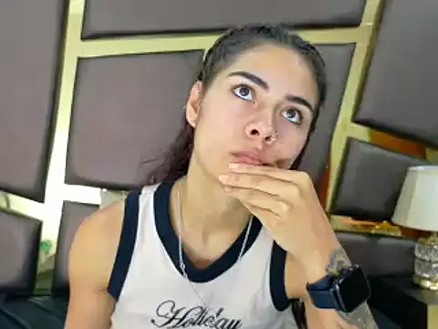 NicoleEsposito online show from October 2025 12:57:02 PM