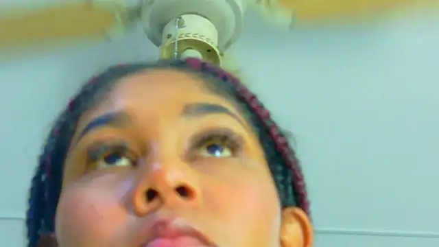 AlisonJaimes online show from October 2025 01:33:01 PM