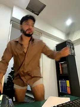 Snapshot of _tony8 chatting on November 2025 05:13:02 PM tony8 online show from November 2025 05:13:02 PM