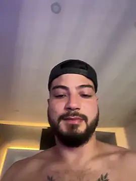 Snapshot of _tony8 chatting on March 2025 06:34:01 PM tony8 online show from March 2025 06:34:01 PM