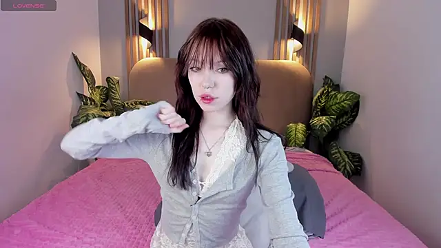 NikkiMiltons online show from November 2025 03:40:02 AM