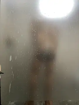 Sebastiancrock online show from April 2026 07:42:02 PM