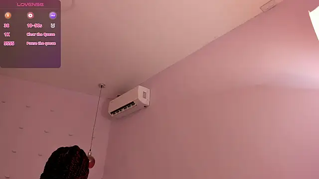 Maddyjohnsonn online show from December 2024 03:35:01 AM