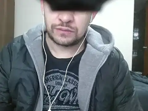 Snapshot of camiloking1720 chatting on February 2025 03:48:02 PM camiloking1720 online show from February 2025 03:48:02 PM