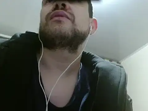 Snapshot of camiloking1720 chatting on February 2025 02:07:01 AM camiloking1720 online show from February 2025 02:07:01 AM