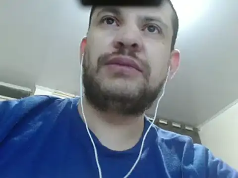 Snapshot of camiloking1720 chatting on February 2025 01:04:01 AM camiloking1720 online show from February 2025 01:04:01 AM