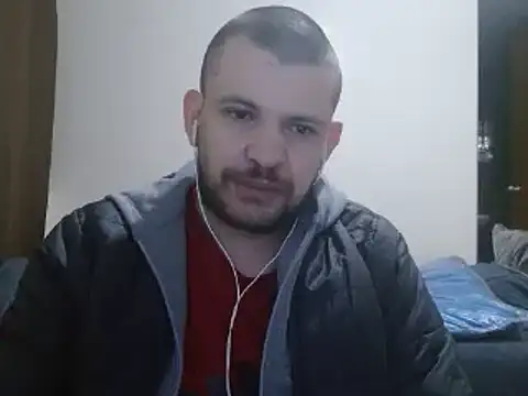 Snapshot of camiloking1720 chatting on February 2025 03:00:02 AM camiloking1720 online show from February 2025 03:00:02 AM