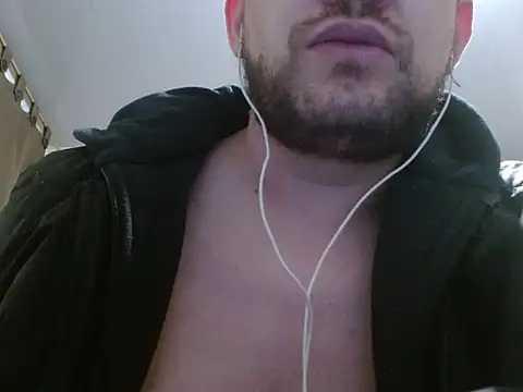 Snapshot of camiloking1720 chatting on October 2025 10:41:02 PM camiloking1720 online show from October 2025 10:41:02 PM
