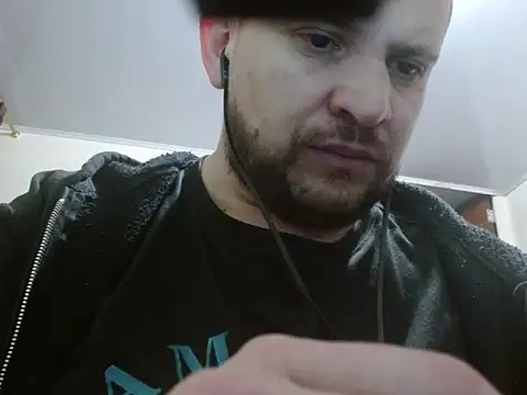 camiloking1720 online show from February 2026 07:56:01 PM