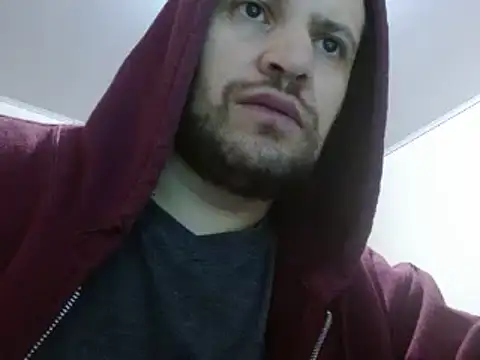 Snapshot of camiloking1720 chatting on February 2025 01:46:02 AM camiloking1720 online show from February 2025 01:46:02 AM