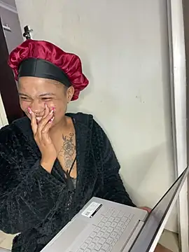 cardibabe online show from March 2026 11:00:01 PM