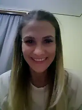 Snapshot of NattyReturn chatting on January 2025 06:33:02 PM NattyReturn online show from January 2025 06:33:02 PM