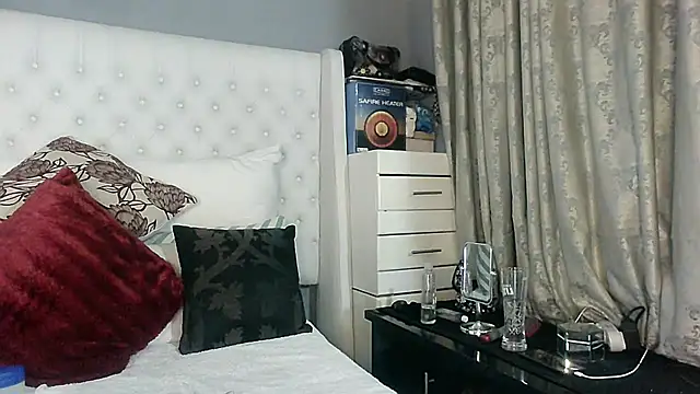 Carocurvy online show from February 2026 06:51:01 PM