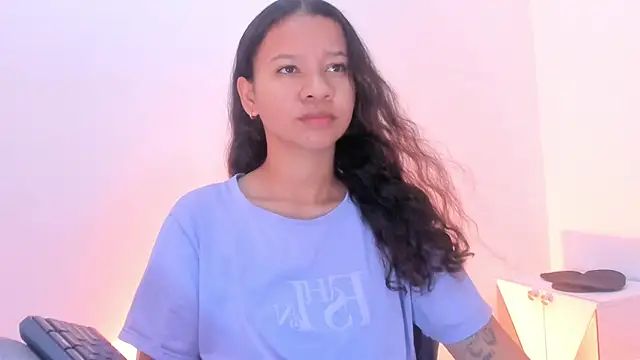 Snapshot of brithany_rousee chatting on September 2025 04:35:02 PM brithany rousee online show from September 2025 04:35:02 PM