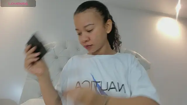 Snapshot of brithany_rousee chatting on October 2025 04:19:01 PM brithany rousee online show from October 2025 04:19:01 PM