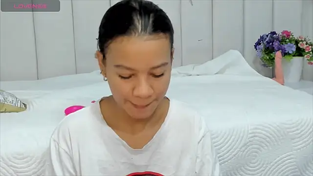 Snapshot of brithany_rousee chatting on March 2025 07:10:02 PM brithany rousee online show from March 2025 07:10:02 PM