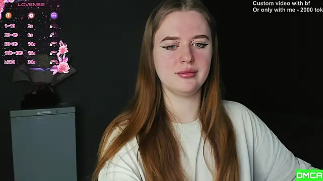 Snapshot of Pinku_kitsune chatting on February 2026 12:07:02 AM Pinku kitsune online show from February 2026 12:07:02 AM