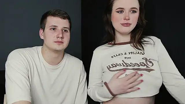 Pinku kitsune online show from March 2025 10:07:02 PM