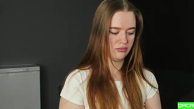 Pinku kitsune online show from December 2025 12:35:02 AM