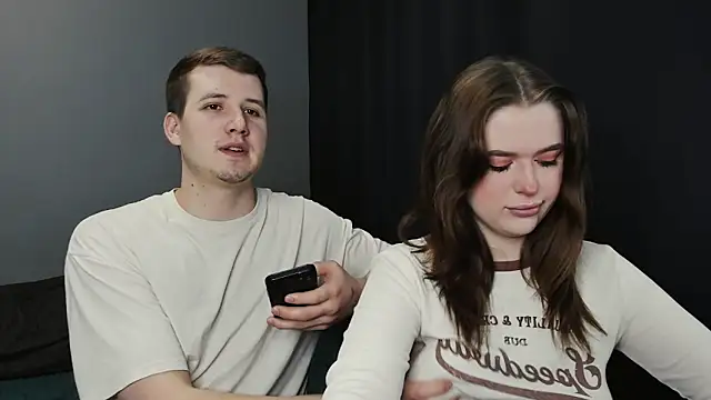 Pinku kitsune online show from March 2025 10:40:02 AM