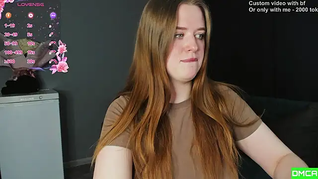 Snapshot of Pinku_kitsune chatting on February 2026 06:44:01 AM Pinku kitsune online show from February 2026 06:44:01 AM