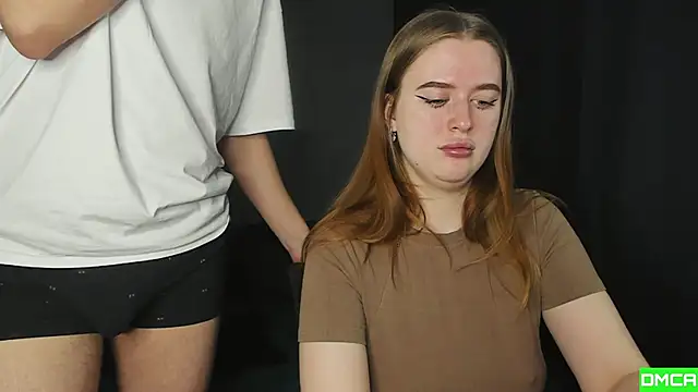 Pinku kitsune online show from November 2025 10:20:02 AM