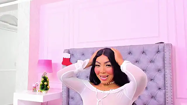 Snapshot of HaileeRoberts chatting on November 2025 12:27:02 PM HaileeRoberts online show from November 2025 12:27:02 PM