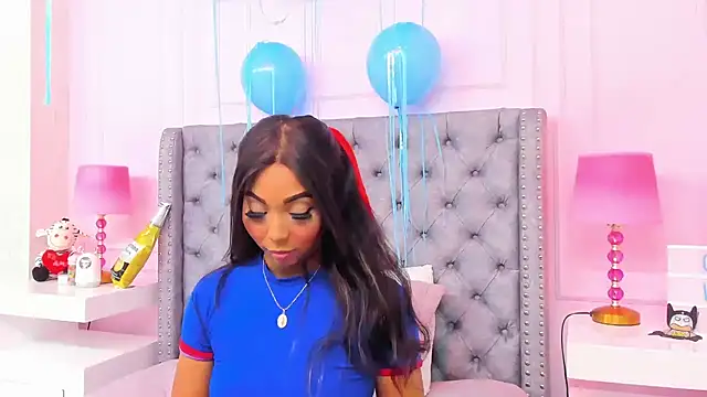 Snapshot of HaileeRoberts chatting on September 2025 12:55:01 PM HaileeRoberts online show from September 2025 12:55:01 PM