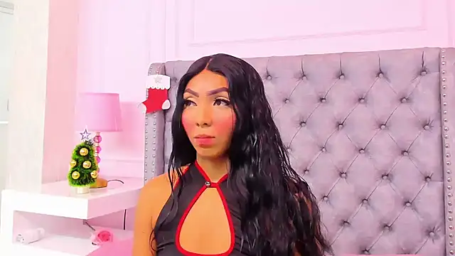 Snapshot of HaileeRoberts chatting on November 2025 12:26:01 PM HaileeRoberts online show from November 2025 12:26:01 PM