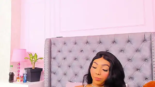 HaileeRoberts online show from January 2026 12:22:02 PM